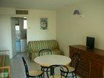 2 Pi�ces, vue piscine et aper�u mer