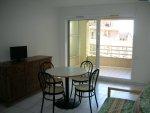 2 Pi�ces, vue piscine et aper�u mer